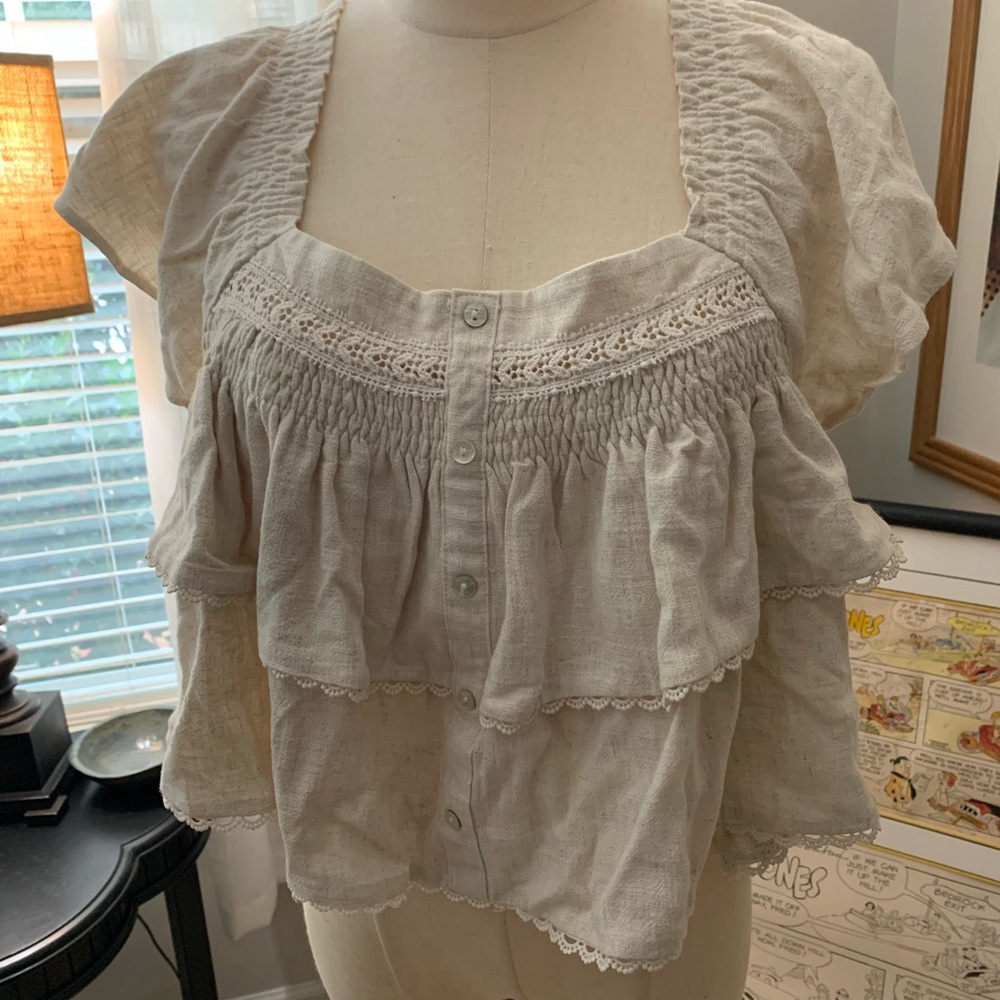 fab'rik Burgas Cream Ruffle Button-Up Crop Top size M NWT #cottage #ruffle